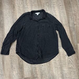 Old Navy Classic Fit Women’s Button Down Sz Large